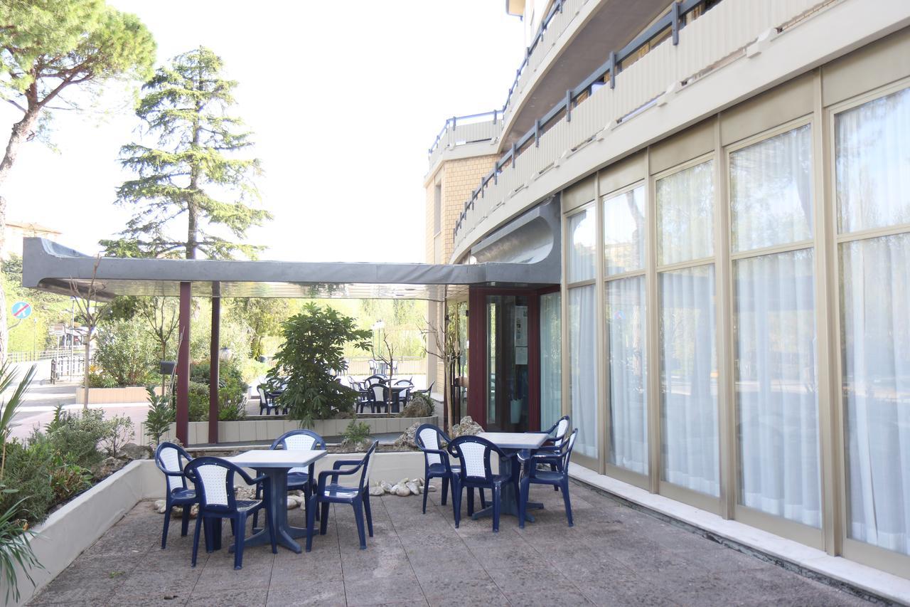Hotel Cristallo Riolo Terme Luaran gambar
