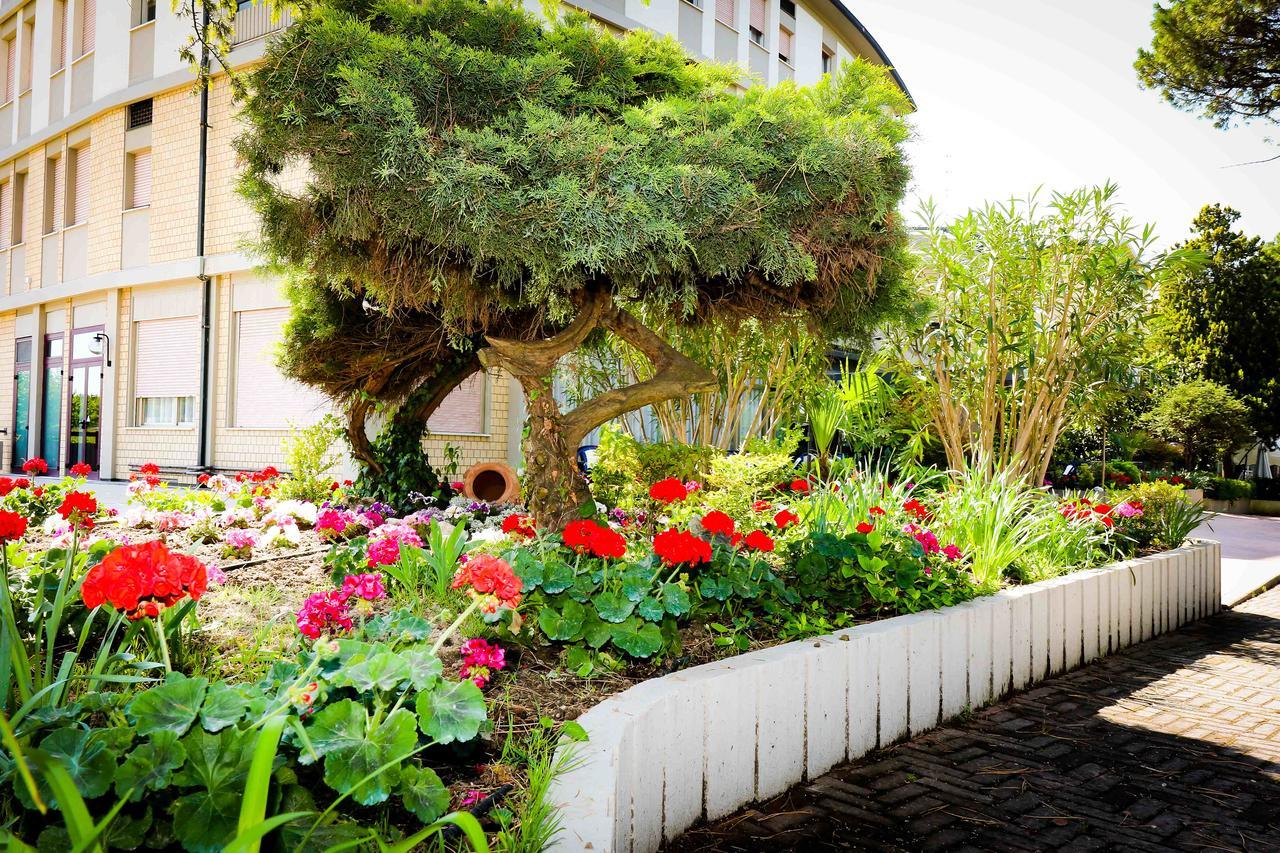 Hotel Cristallo Riolo Terme Luaran gambar